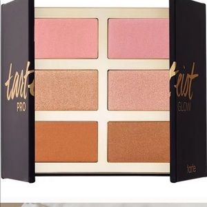 BNWT Tartiest pro glow 3 set